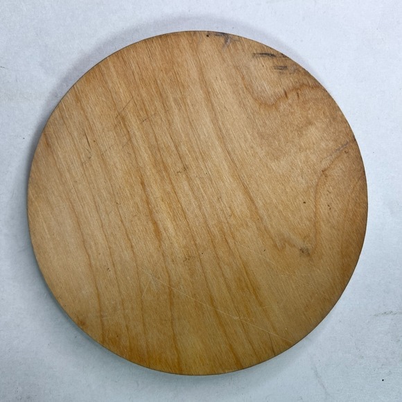 Wooden Moose & Heart Trivet Round Carved Wood Hot Plate Scandinavian Style - Picture 3 of 5